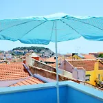 16 - Skyline Terrace 公寓
