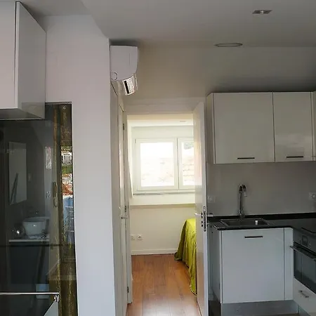 16 - Skyline Terrace 公寓